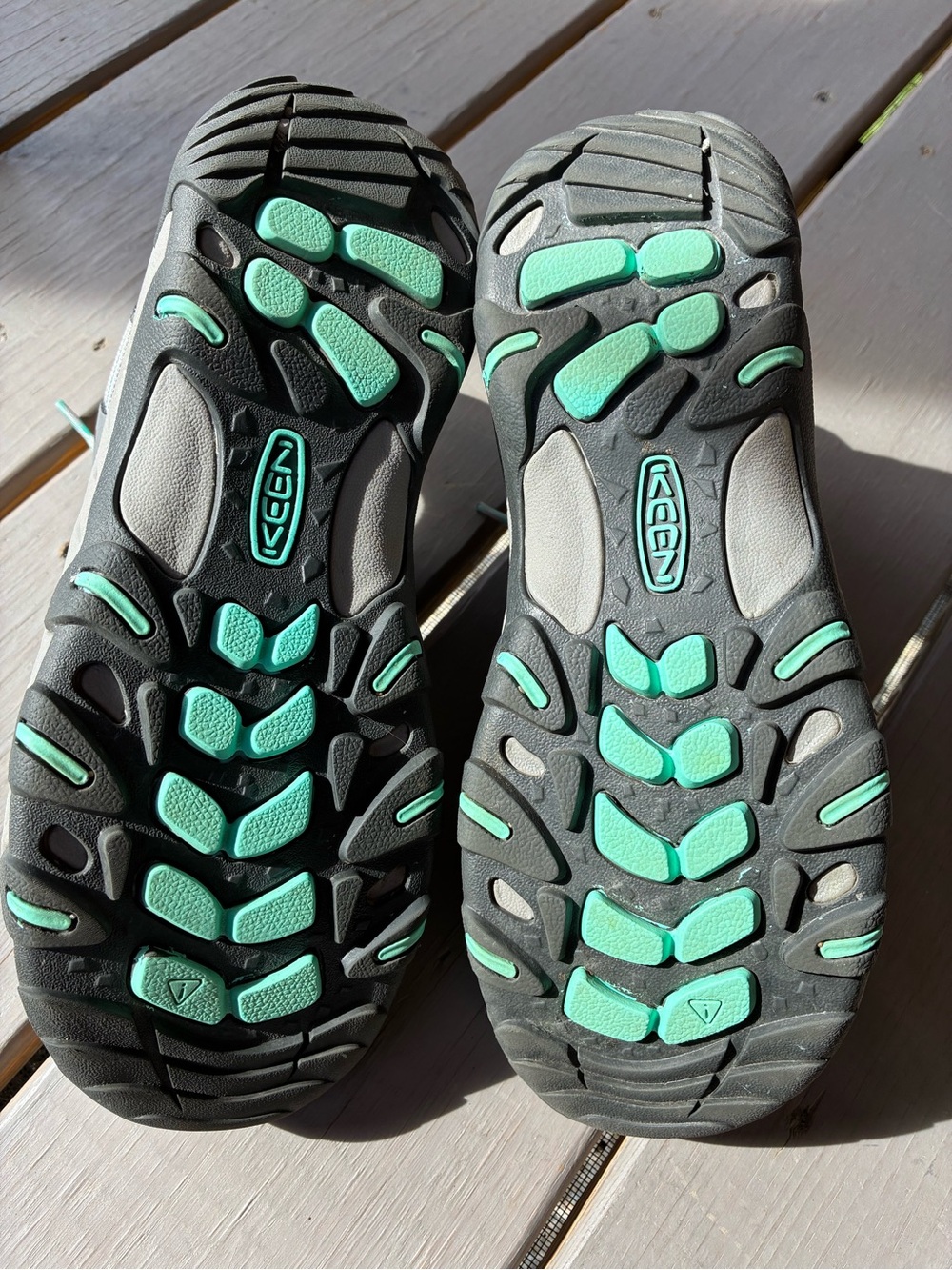 KEEN Women’s Koven Hiking Shoe Size 8 - Picture 3 of 8